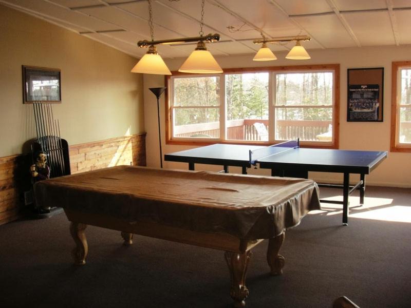 Hiawatha Lodge Inn イーグル・リバー エクステリア 写真